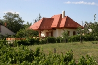 Monori Pincefalu, Kugel Pince